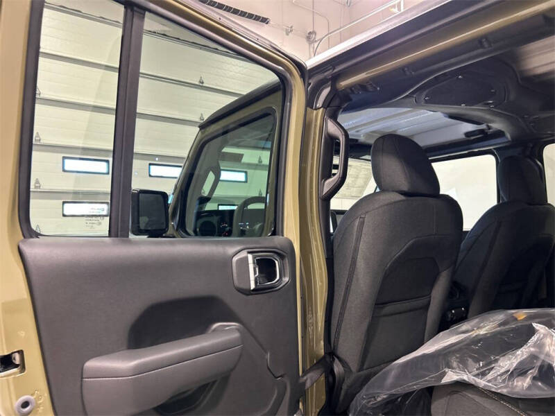 2026 Jeep Gladiator Willys