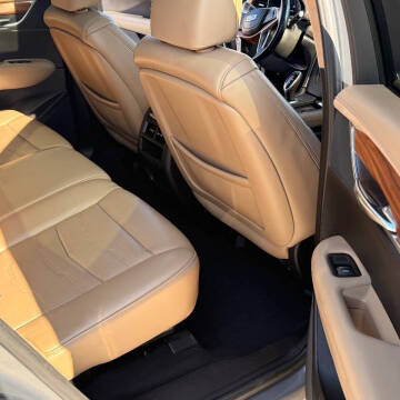 2019 Cadillac XT5 Platinum