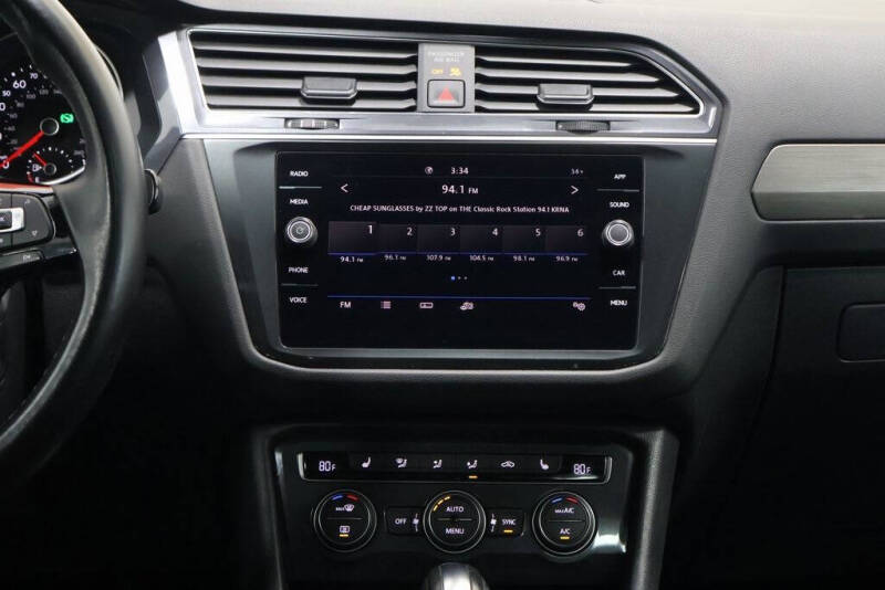 2020 Volkswagen Tiguan SE R-Line Black