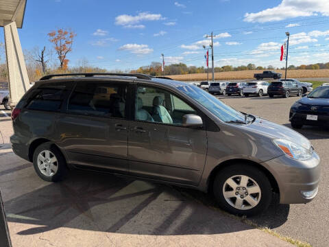 2004 Toyota Sienna XLE Limited 7 Passenger