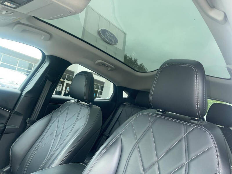 2021 Ford Mustang Mach-E California Route 1