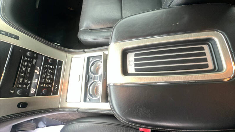 2012 Cadillac Escalade Platinum Edition