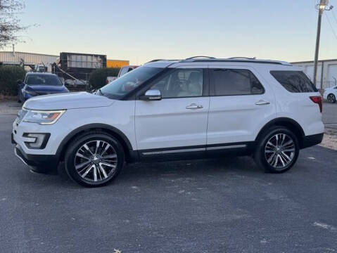 2017 Ford Explorer Platinum