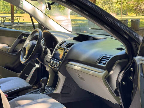 2016 Subaru Forester 2.5i Touring