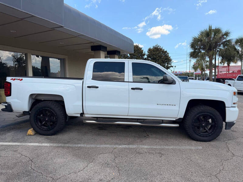 2018 Chevrolet Silverado 1500 Custom