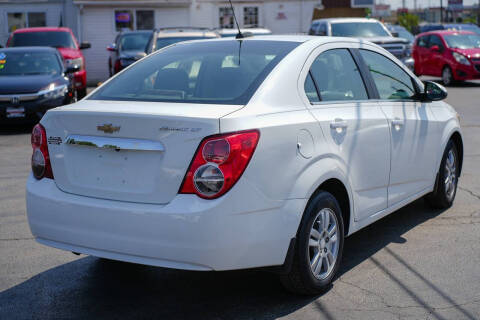 2016 Chevrolet Sonic LT Auto
