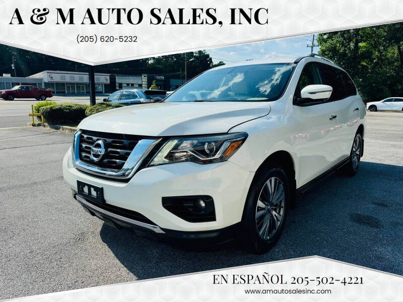 2017 Nissan Pathfinder SL's photo
