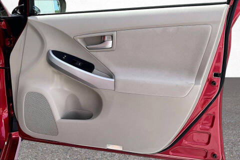 2013 Toyota Prius Two