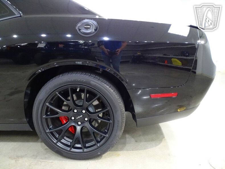2015 Dodge Challenger SRT Hellcat