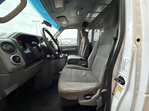 2013 Ford E-Series E-250