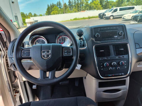 2014 Dodge Grand Caravan SE