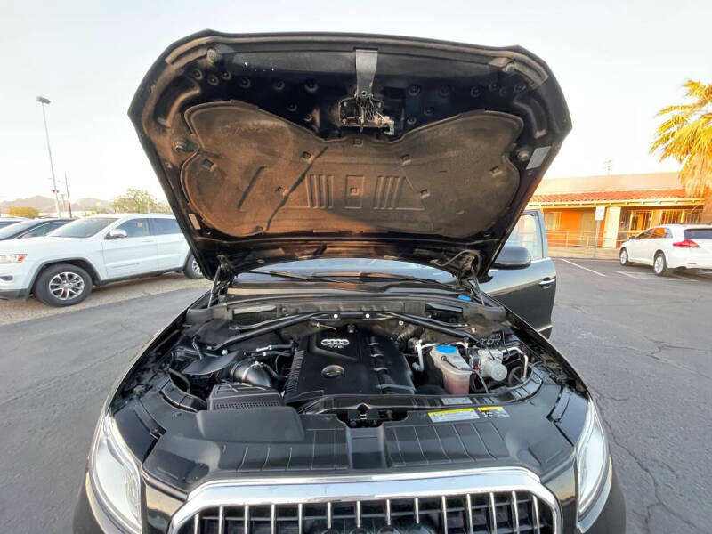 2016 Audi Q5 2.0T quattro Premium Plus