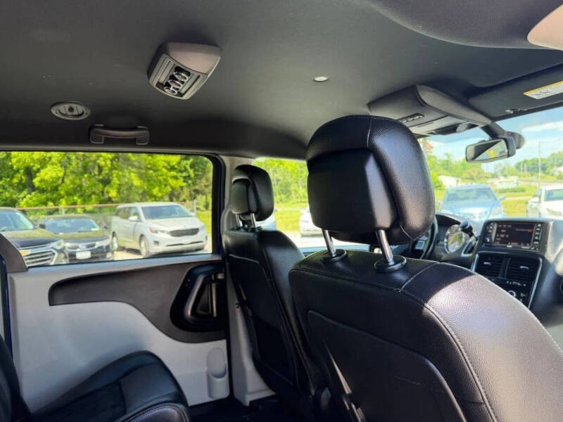 2020 Dodge Grand Caravan SXT