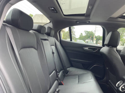 2021 Alfa Romeo Giulia Ti