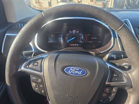 2019 Ford Edge Titanium