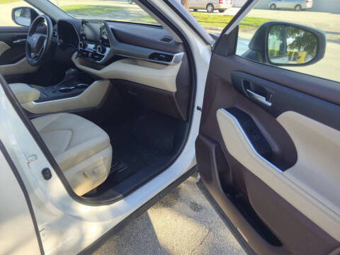 2020 Toyota Highlander XLE