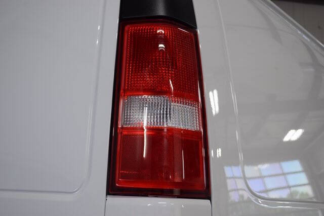 2025 Chevrolet Express 2500