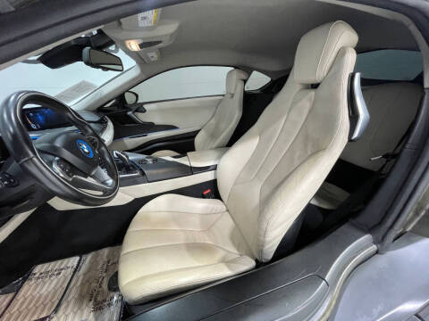2015 BMW i8