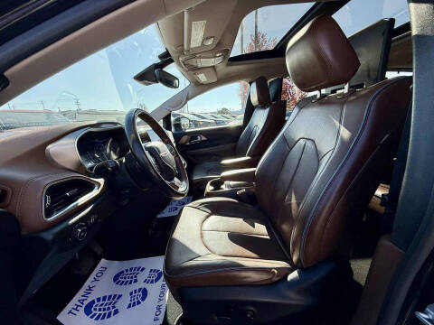 2017 Chrysler Pacifica Limited