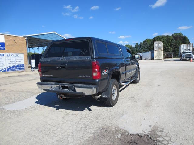 Used 2003 Chevrolet Silverado 2500HD LS with VIN 1GCHK29143E157462 for sale in Sycamore, IL