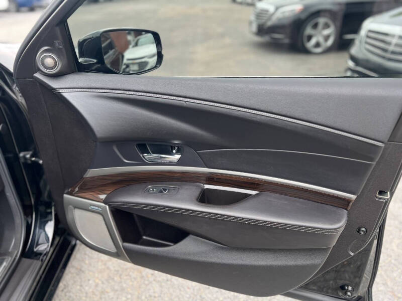 2014 Acura RLX w/Advance