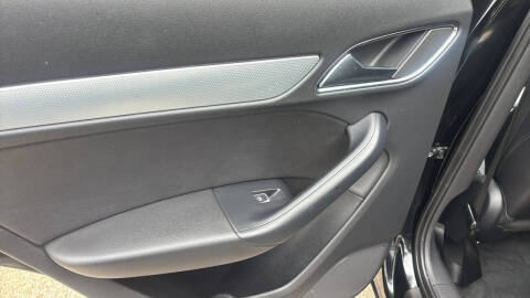 2016 Audi Q3 2.0T quattro Premium Plus