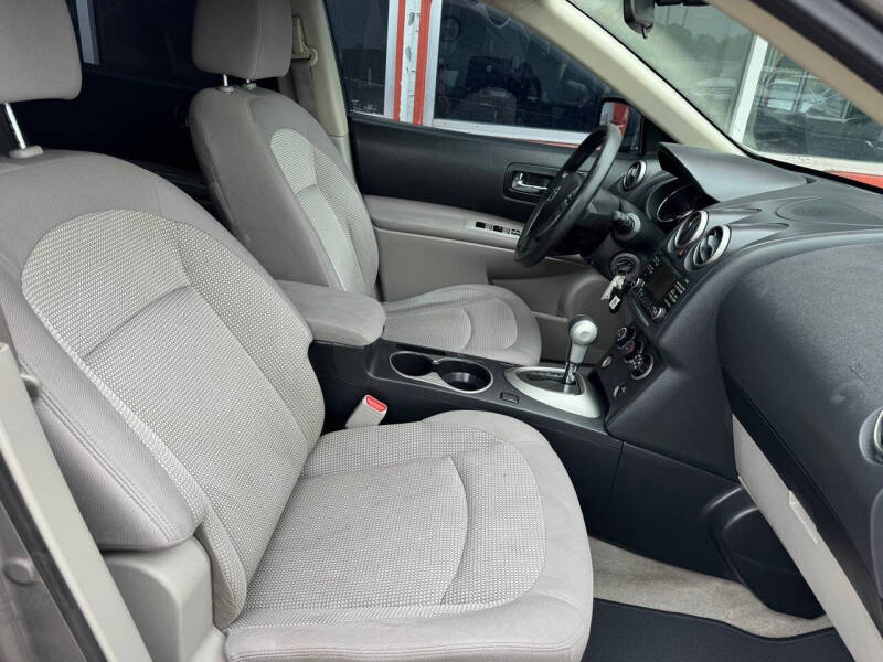 2012 Nissan Rogue SV
