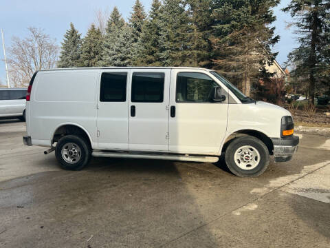 2024 GMC Savana 2500