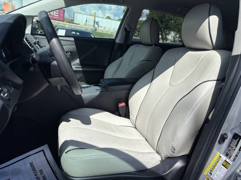 2013 Toyota Venza LE