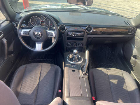2006 Mazda MX-5 Miata
