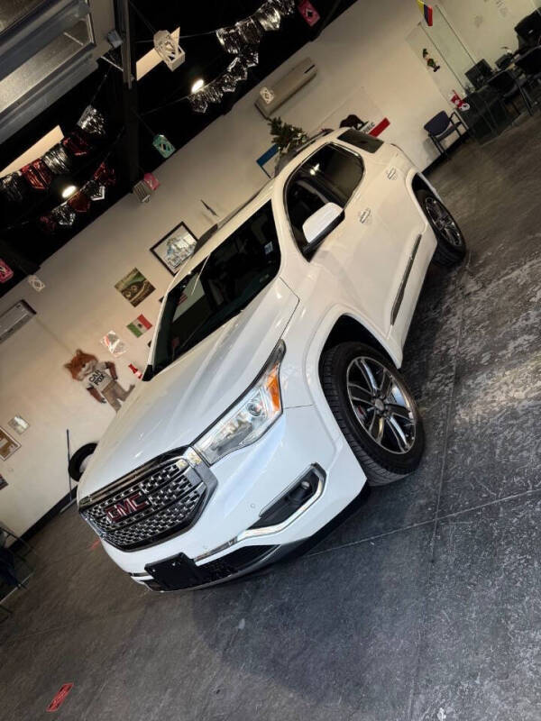 2018 GMC Acadia Denali