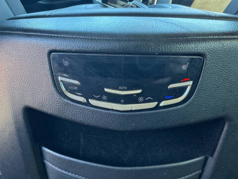 2018 Cadillac Escalade ESV Luxury