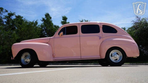 1947 Ford Customline