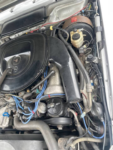 1977 Mercedes-Benz 450-Class