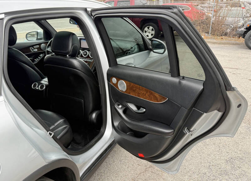 2017 Mercedes-Benz GLC GLC 300