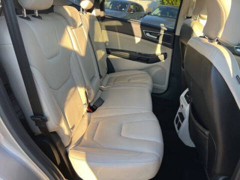 2018 Ford Edge Titanium