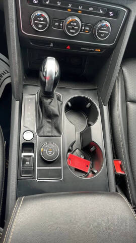 2020 Volkswagen Atlas Cross Sport SE 4Motion