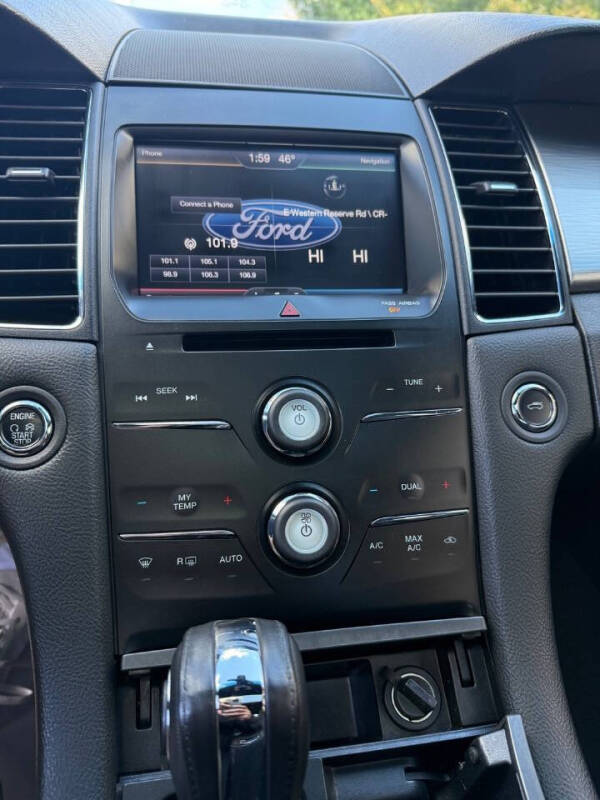 2013 Ford Taurus SEL