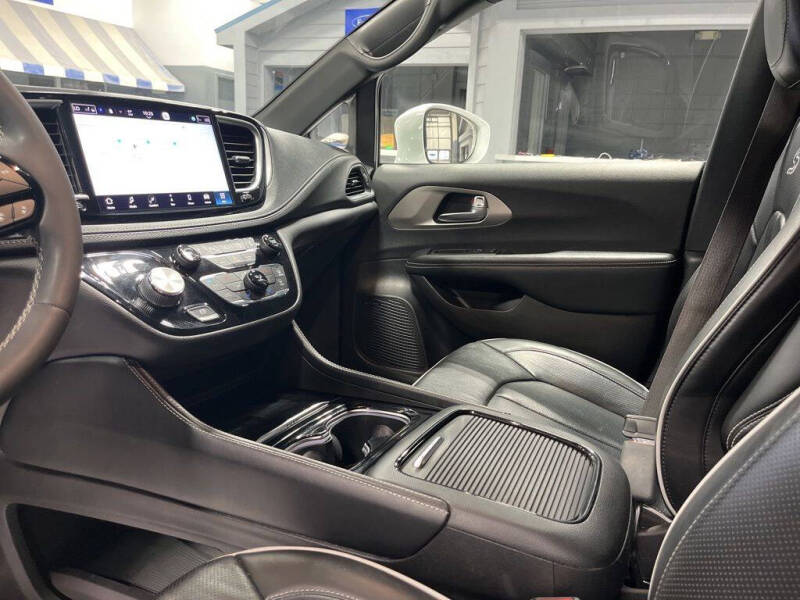 2022 Chrysler Pacifica Limited