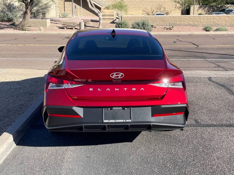 2024 Hyundai Elantra SEL