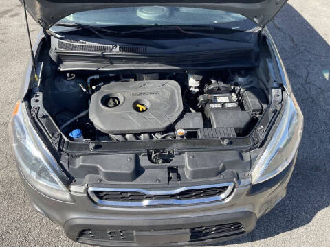 2012 Kia Soul +