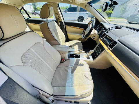 2011 Lincoln MKZ