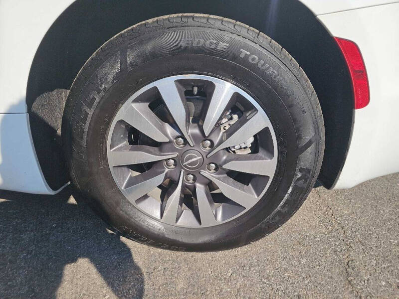 2022 Chrysler Pacifica Hybrid Touring L