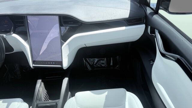 2020 Tesla Model X Long Range