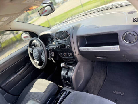 2016 Jeep Compass Sport