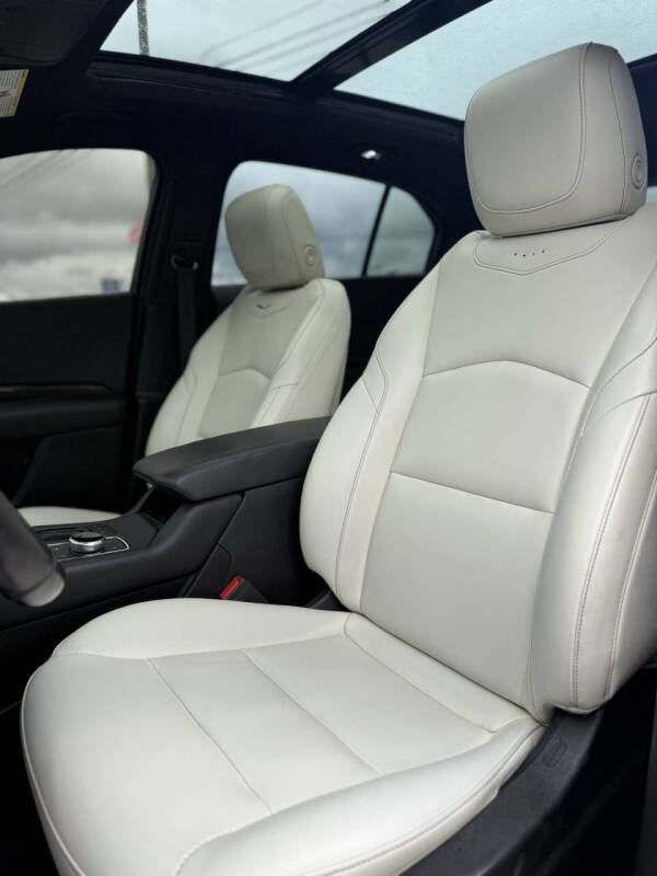 2019 Cadillac XT4 Sport