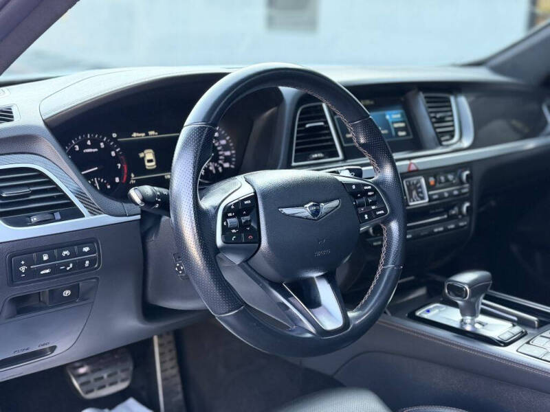 2018 Genesis G80