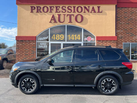 2020 Nissan Pathfinder for sale at Professional Auto Sales & Service in Fort Wayne IN
