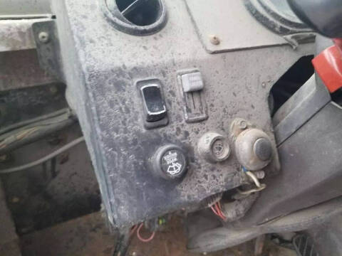 2012 Freightliner MT55 Chassis