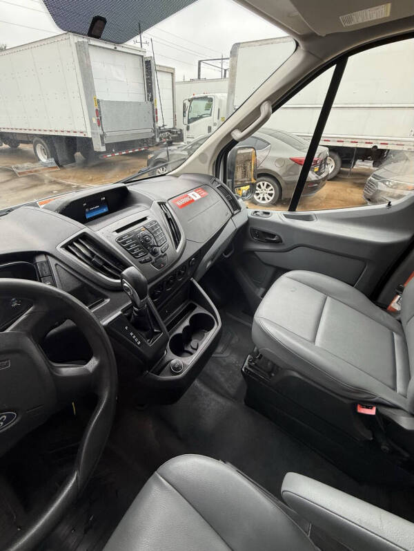 2019 Ford Transit 150